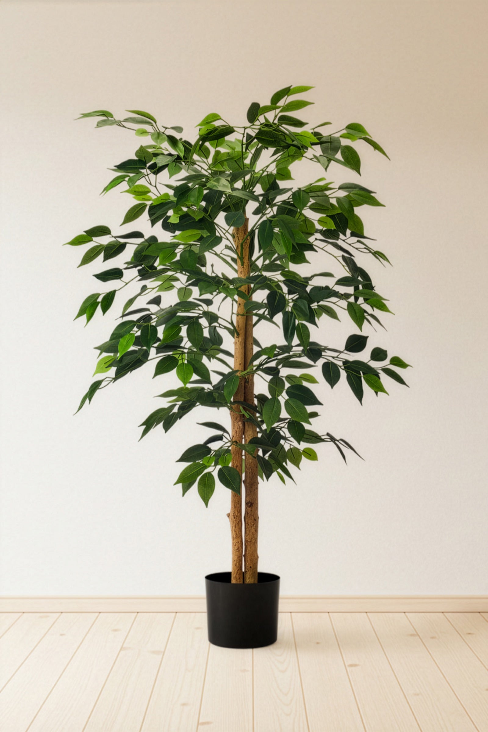 Ficus A: Kunst Ficusboom met Realistische Stam en Zijden Bladeren