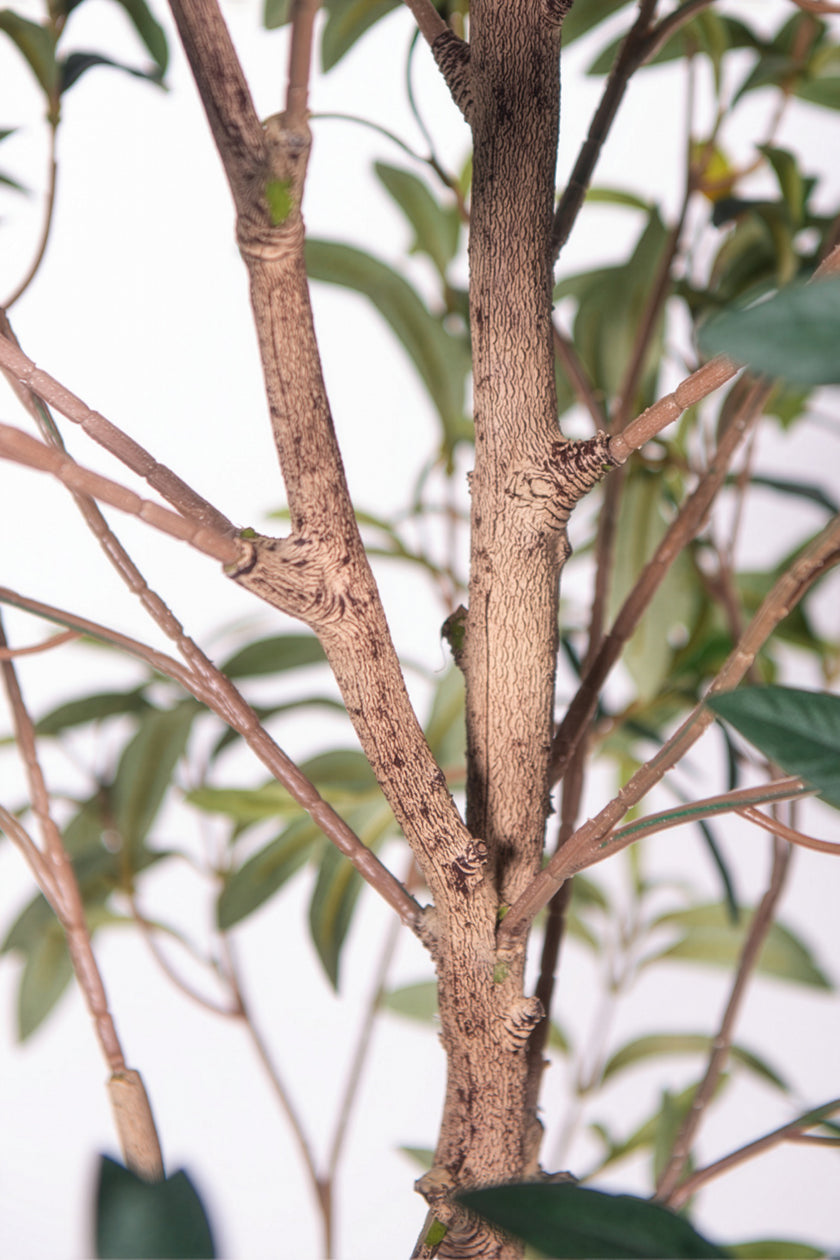 Olive G: Artificial Olive Tree with Decorative Foliage and Colorful Fruits